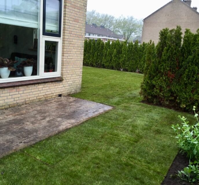 Graszoden leggen Heerhugowaard