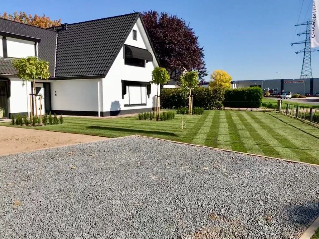 Graszoden leggen Borculo