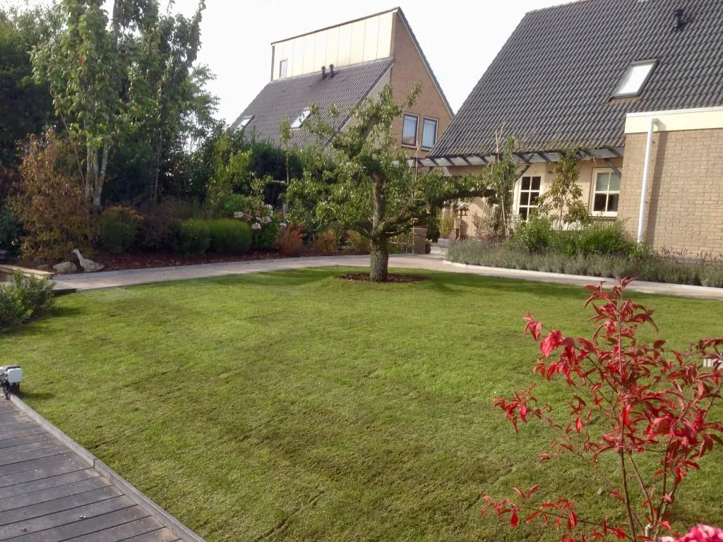 Graszoden leggen Sloten