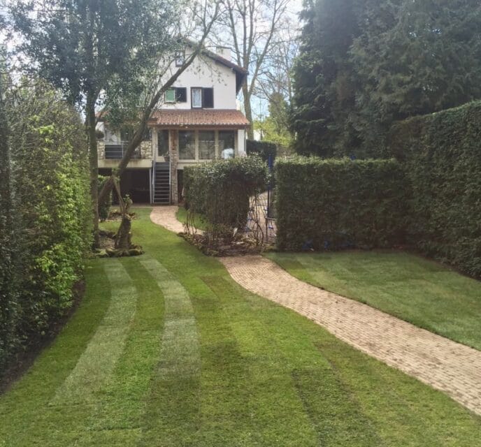 Geleen 100 m2 graszoden verwijderen