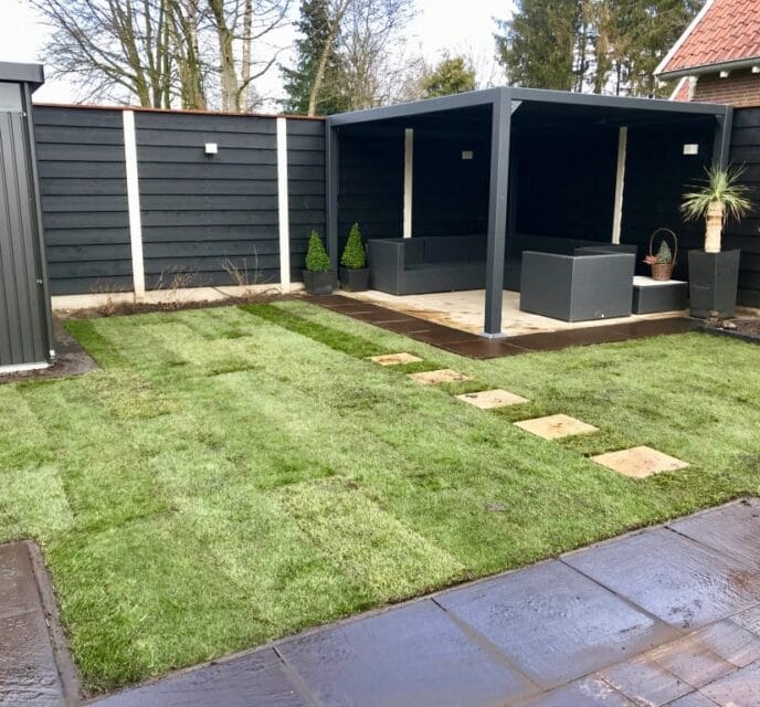 Graszoden leggen Almelo