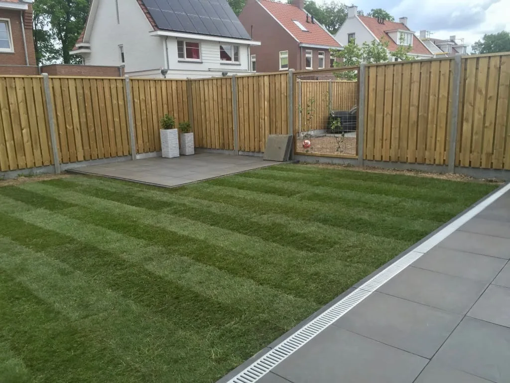 Graszoden leggen Borne