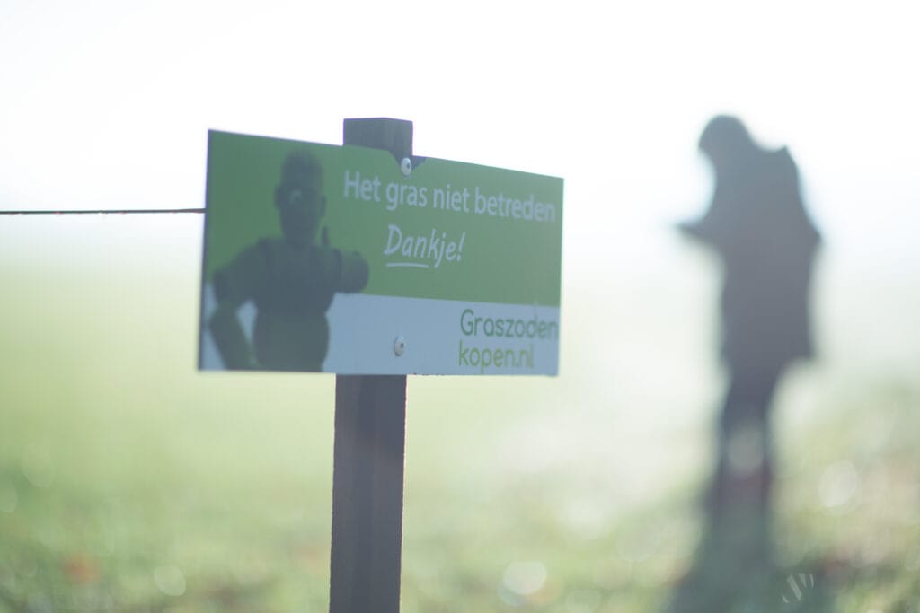 betreed het gras in de winter zo min mogelijk 