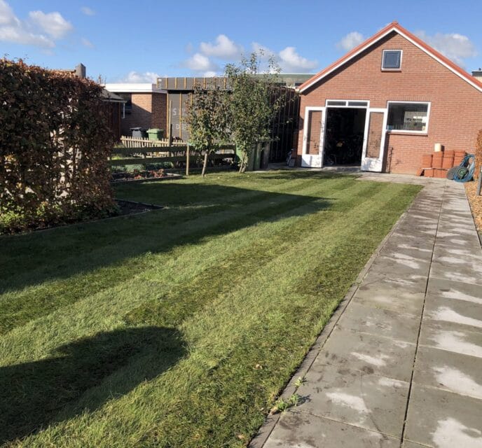 Breskens graszoden aanleggen